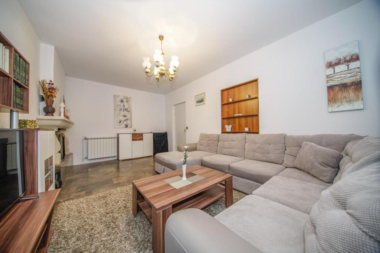 Mate Apartment Splitska